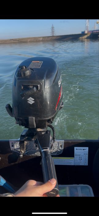 Barca Kolibri 330 Motor Suzuki df6