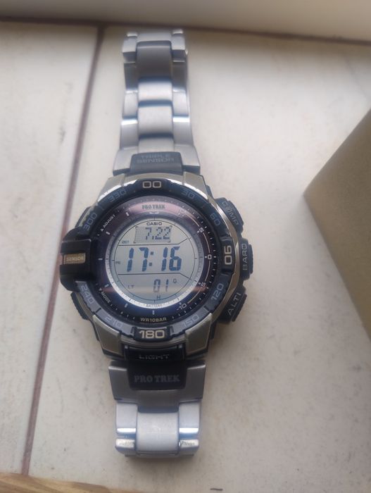 Vând Ceas casio protrek