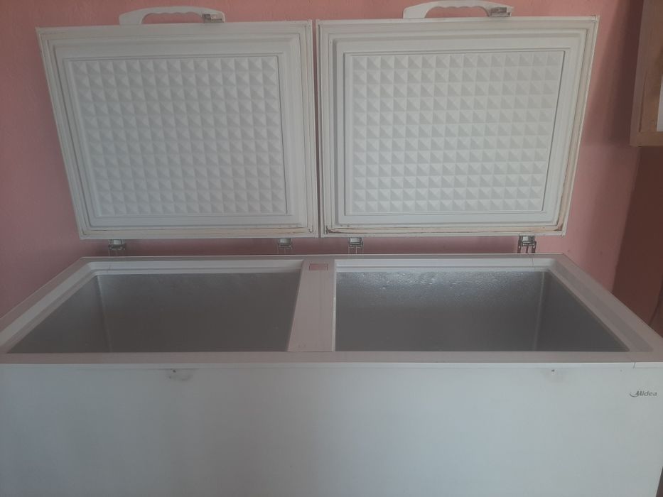 Продаётся морозильная камера