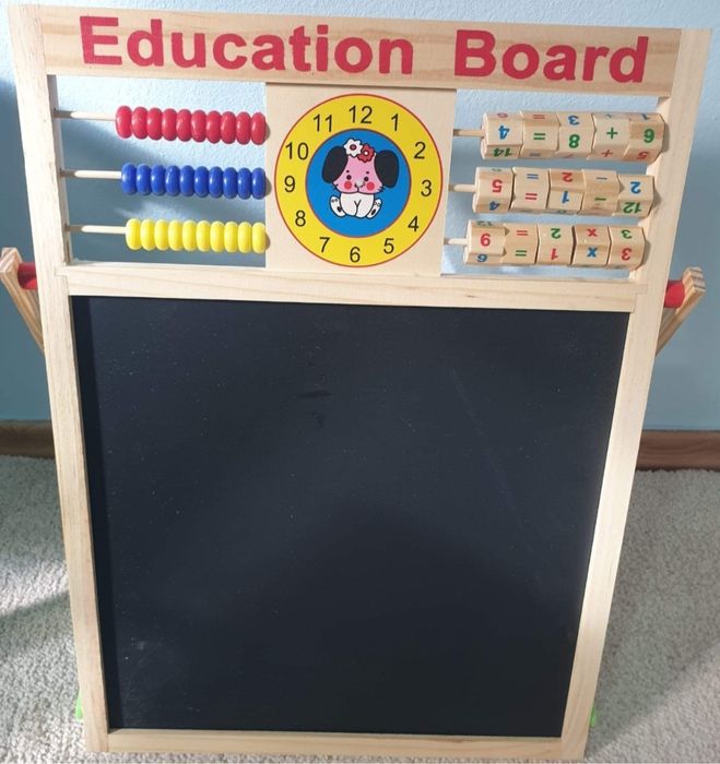 Tabla cu 2 fete, magnetica si clasica + accesorii. Produs nou