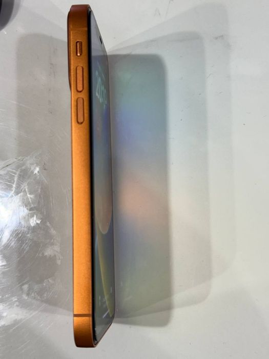 Iphone X 17 Pro orange