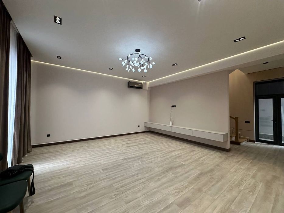 Продается Евро Коттедж на ЖК Алфраганус