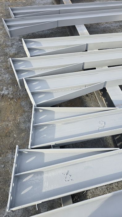 Vand structura metalică complecta hala metalica