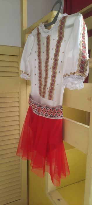 Costum gimnastică 6-7-8 ani