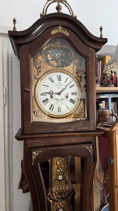 Уникален салонен часовник с анимирано махало, юбилеен 100 години