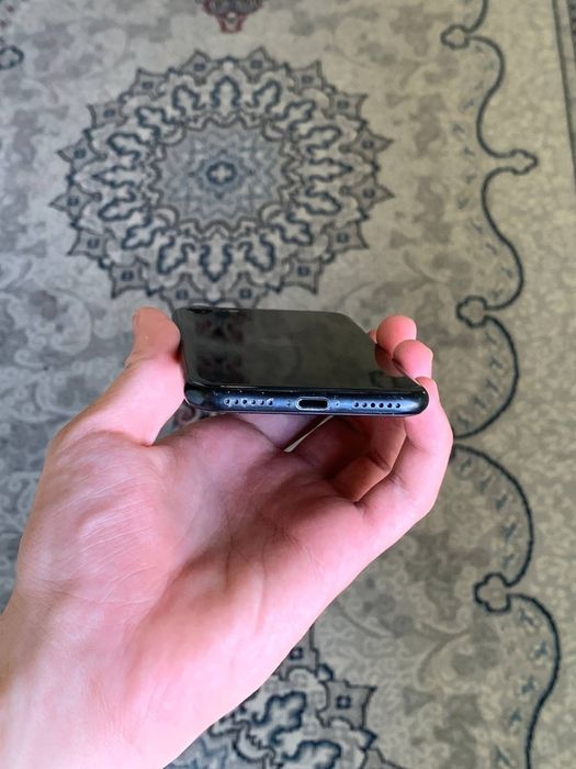 iPhone se 2020 64