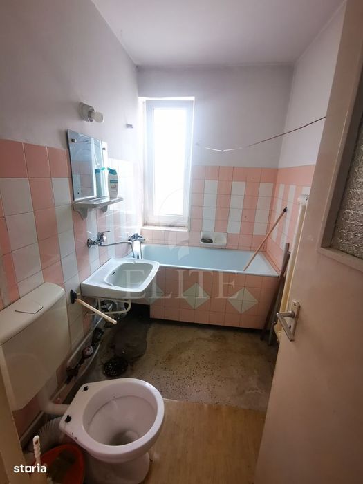 Apartament 2 camere în zona CENTRALA