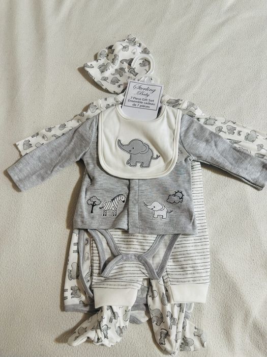 Бебешки комплекти от Великобритания а 0-3 3-6 месеца изписване