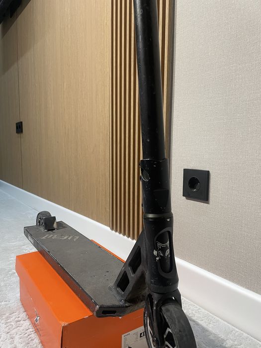 Трюковой самокат от limit