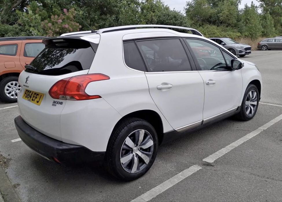 Portiera usa dreapta fata Peugeot 2008