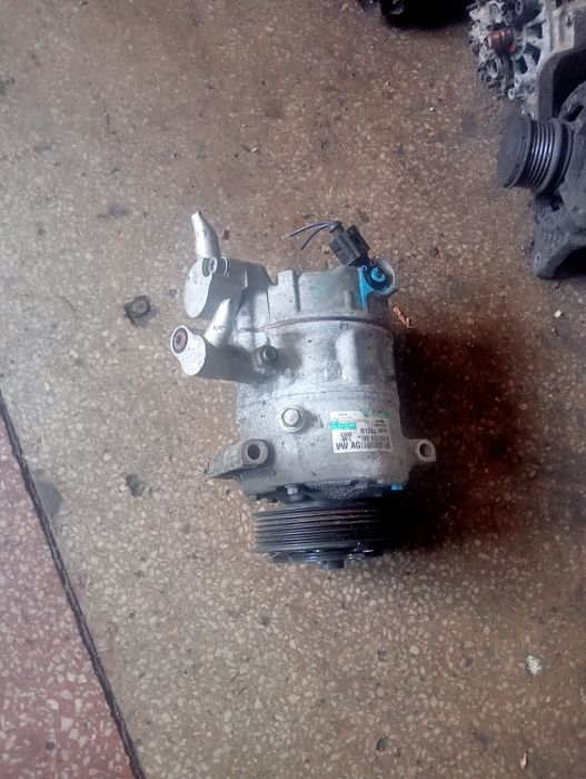 Compresor klima vw Touran passat B 6 golf 5  diesel