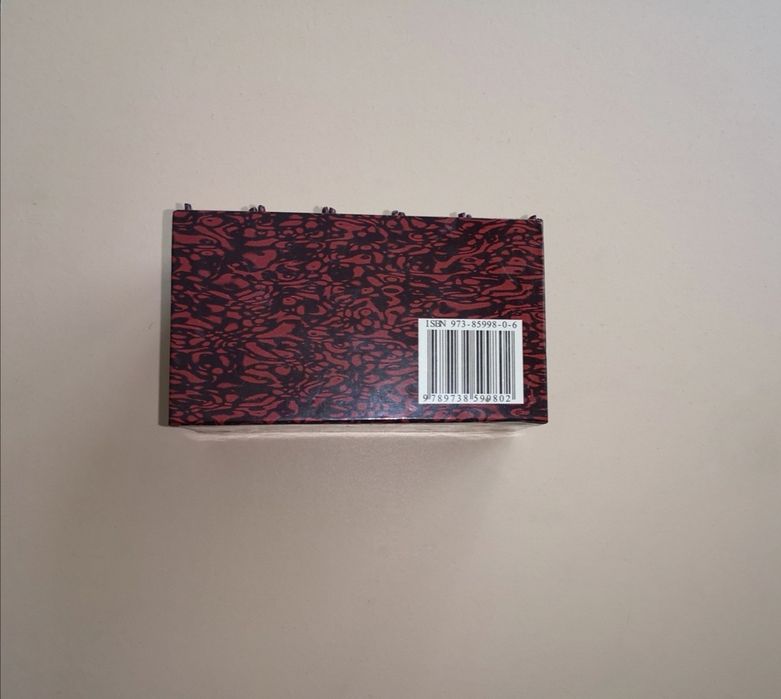 Carte liliput Scrieri esențiale Mihai Eminescu