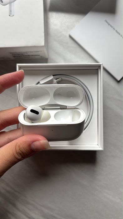 Apple Airpods pro 1