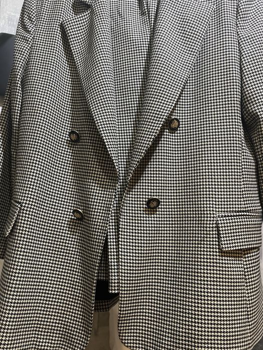 Продам брючный костюм