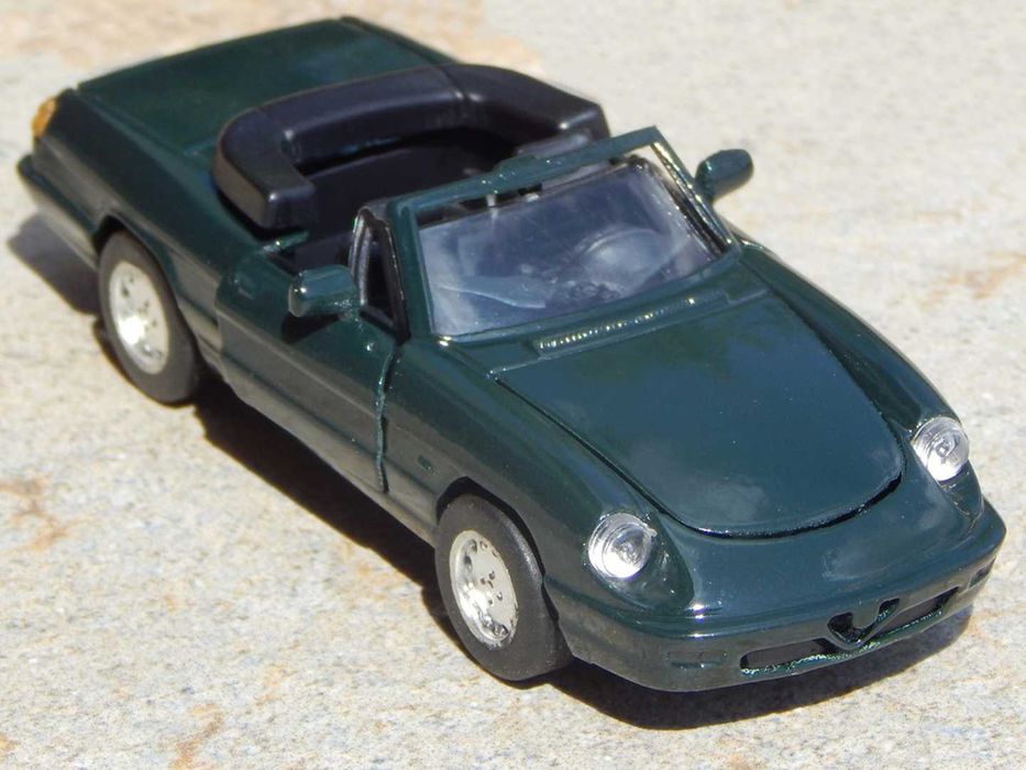 Macheta Alfa Romeo Spider 2.0 Mk 4 1:43 fab ARS Italia