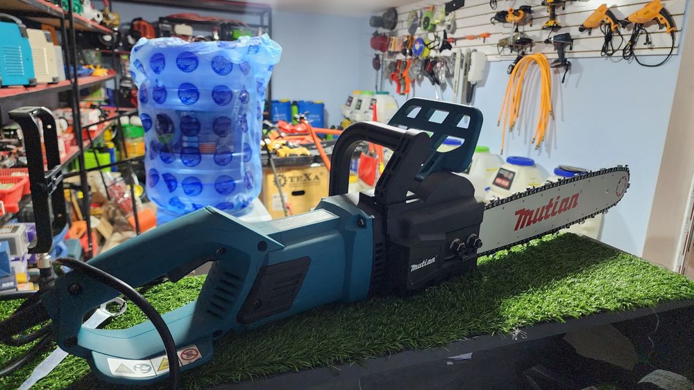 55$ Evaziga makita elektrapila,
