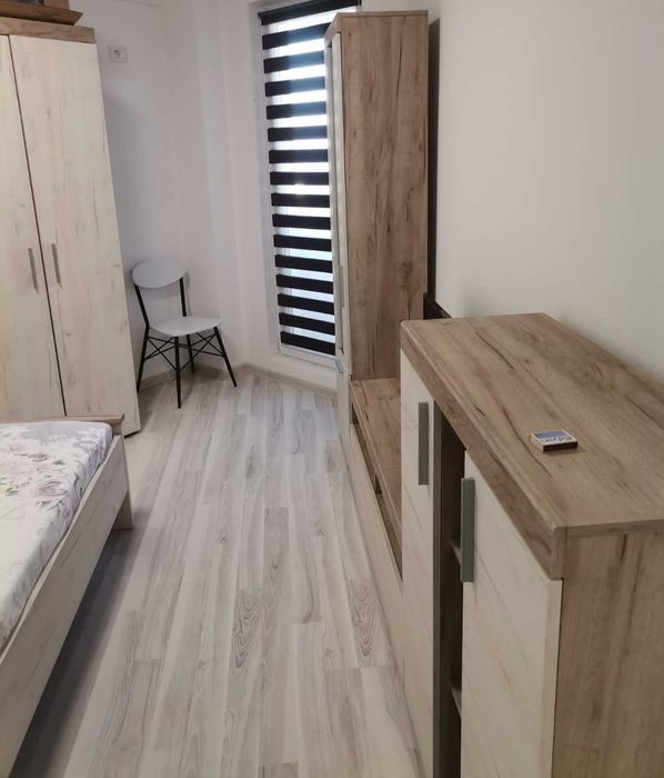Proprietar-Închiriez garsoniera