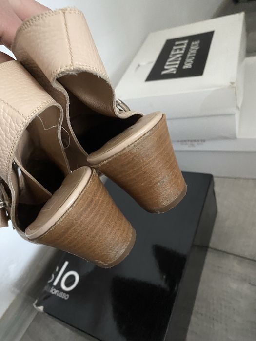 Pantofi decupati piele