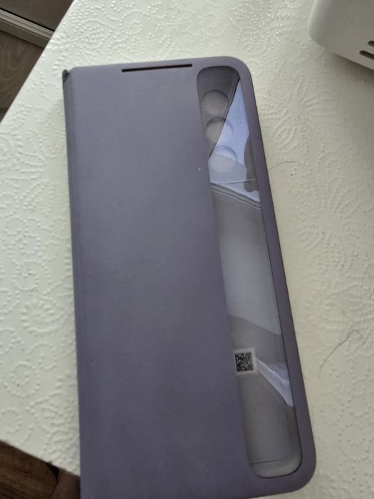 Продам чехол на самсунг s21