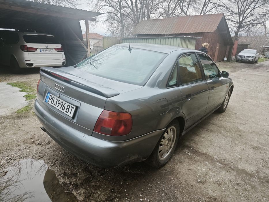 AUDI A4  B5 1.8  ADR