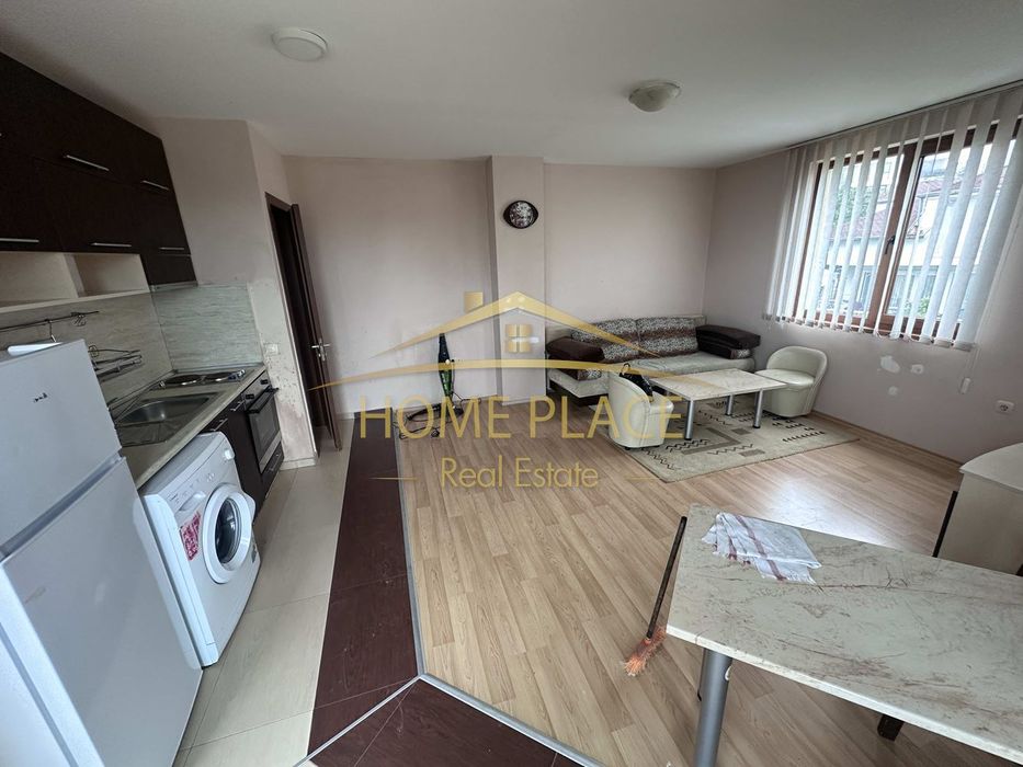 Дава се под наем Двустаен апартамент в Варна, м-т Св. Никола - 70 кв.м за 408 € - Снимка #1