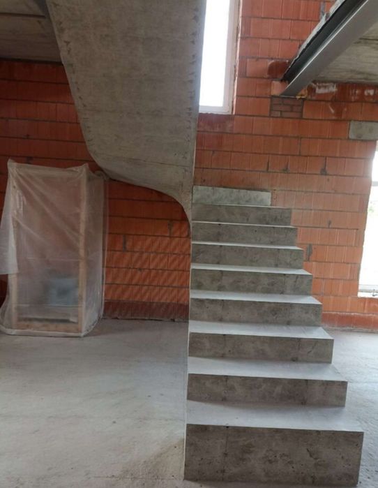 монолитные лестницы, монолитные  лестницы дом