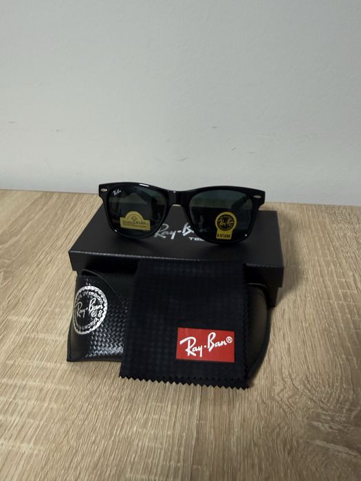 Продам очки Ray-Ban