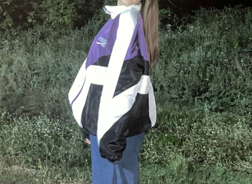 Продам ветровку!