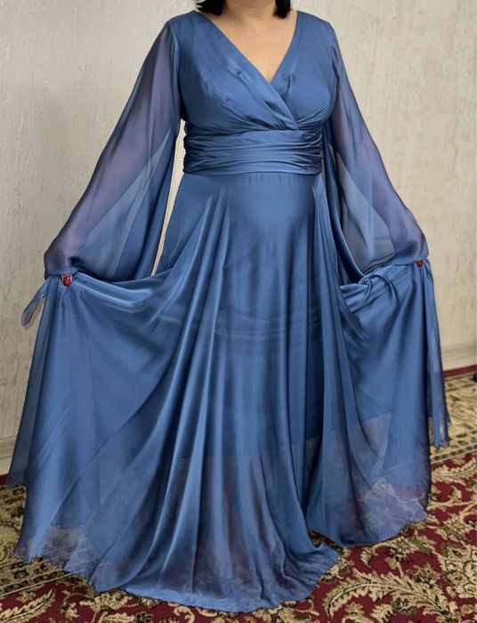 Шикарное вечернее платье