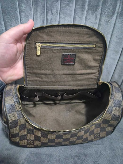 Geanta Louis Vuitton
