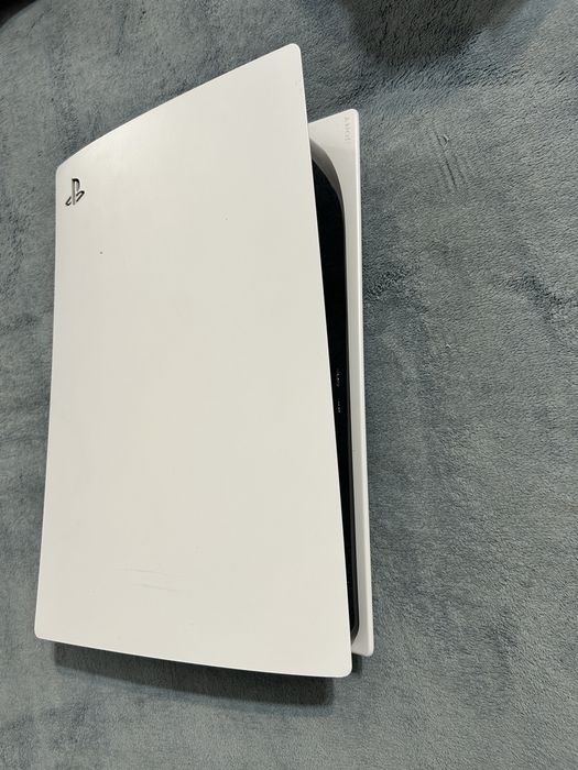 PS 5 FAT два джойстика