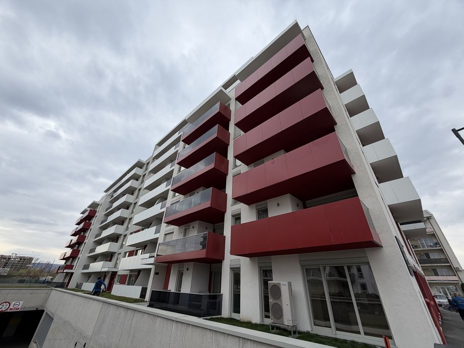 Pf vand apartament cu o camera, etaj intermediar, in Elite Junior