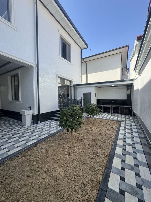 Продаётся Евродом Лимонария!