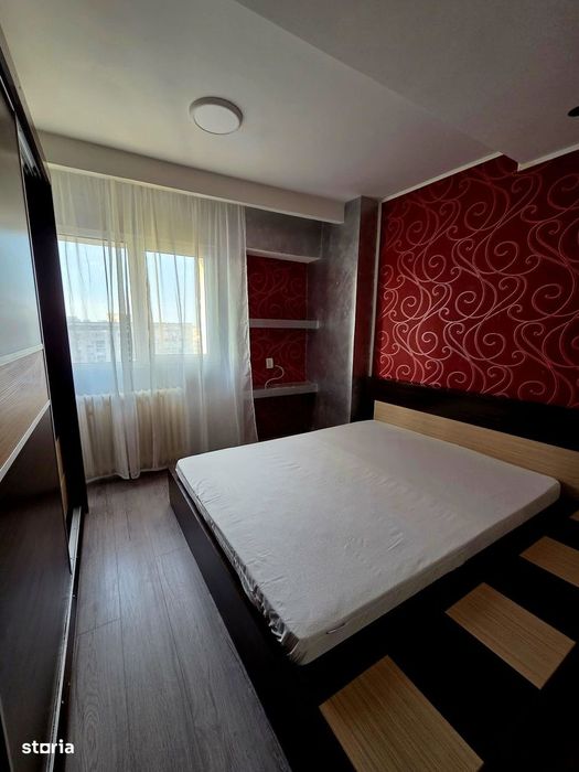 Apartament 4 camere  zona  Calea Calarasilor
