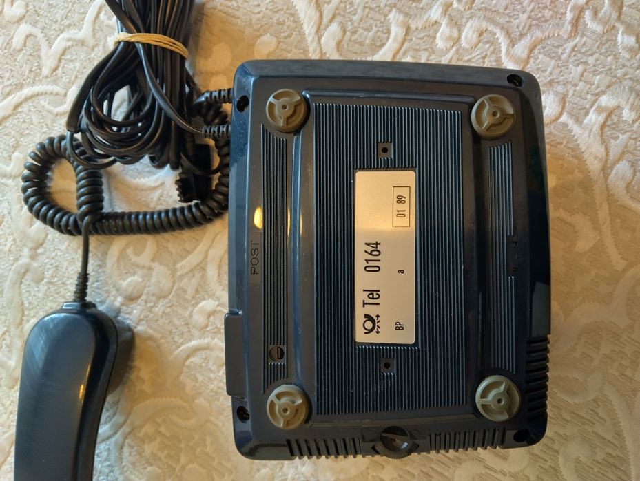 Стационарни телефони