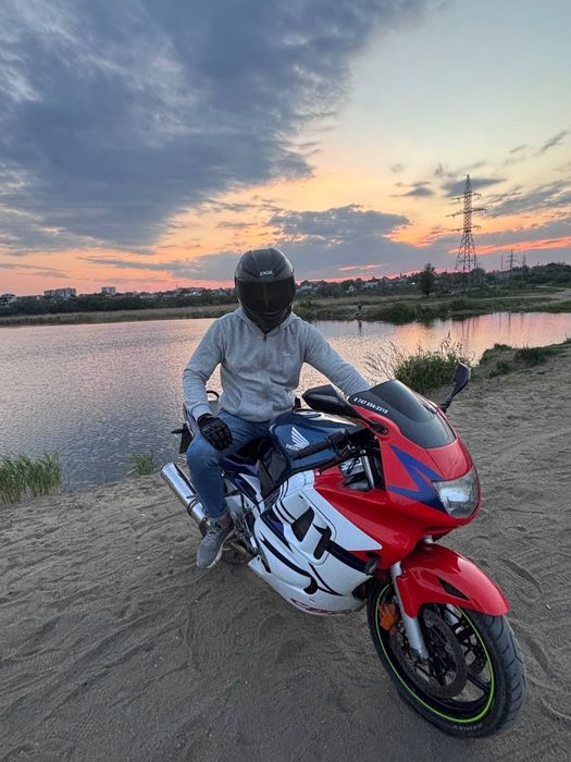 Продам мотоцикл Honda