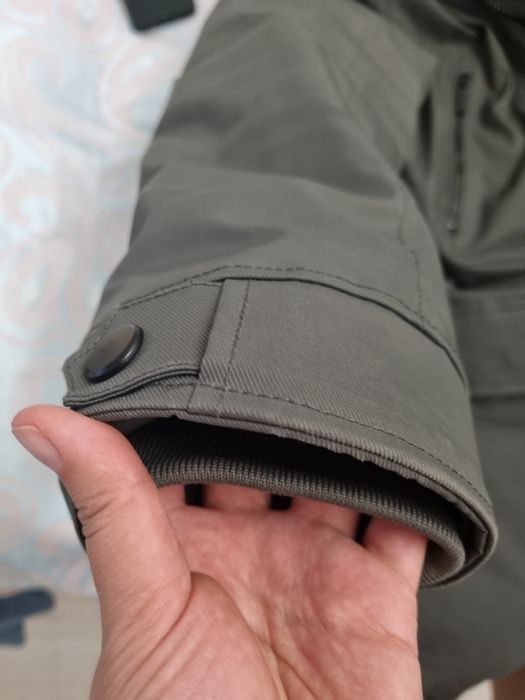 Продам парку б/у