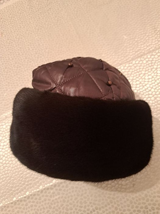 Продам шапку норковую