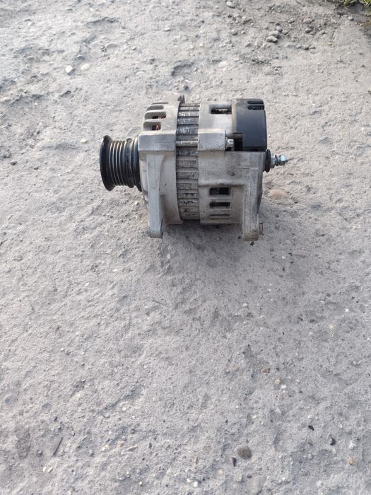 Продам генератор Даево Нексия 2