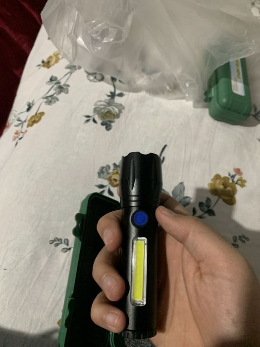 Продам фонарик новые