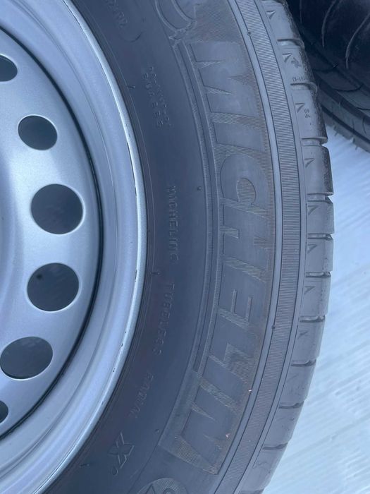 Jante cu anvelope vara Michelin 195 65 R15 Renault Megane 3