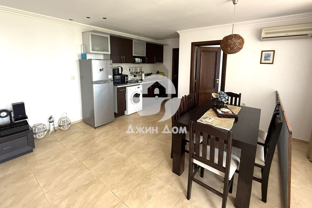 Продава се Тристаен апартамент в Свети Влас - 96 кв.м за 2084 €/кв.м - Снимка #3