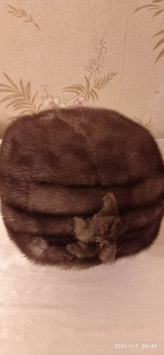 Шапка норковую .