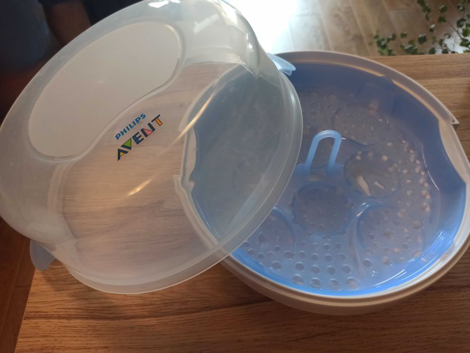 Електрическа помпа и стерилизатор Philips Avent + контейнери