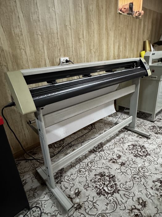 Плоттерная резка Продается