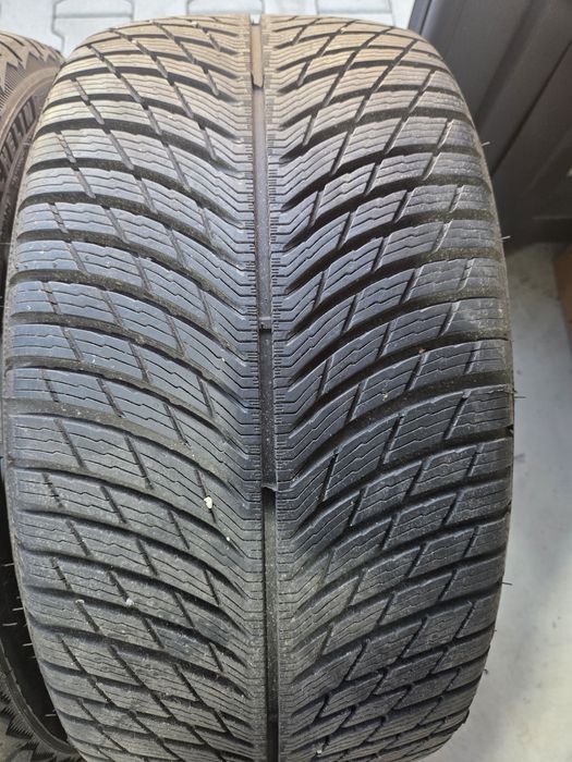 Set 2 Anvelope Noi iarna Demo Michelin 255/35/19 dot 2025