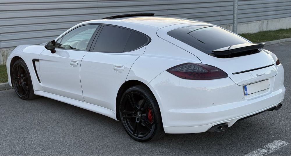 Porsche panamera 3.0 diesel / alb