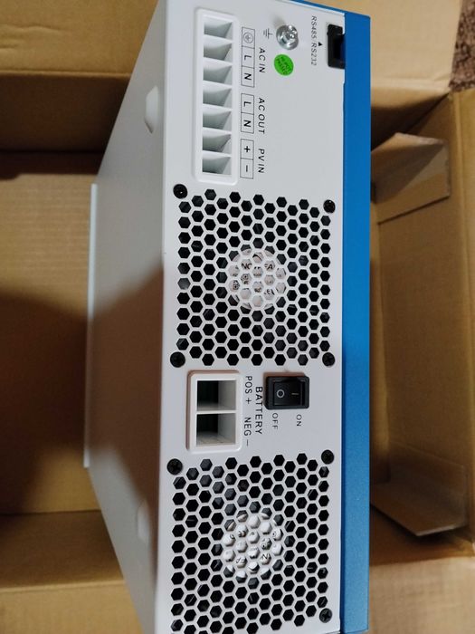 Invertor hybrid 4 kw wifi