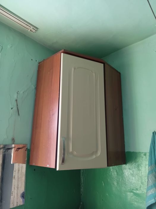 Продам кухонный гарнитур без моики