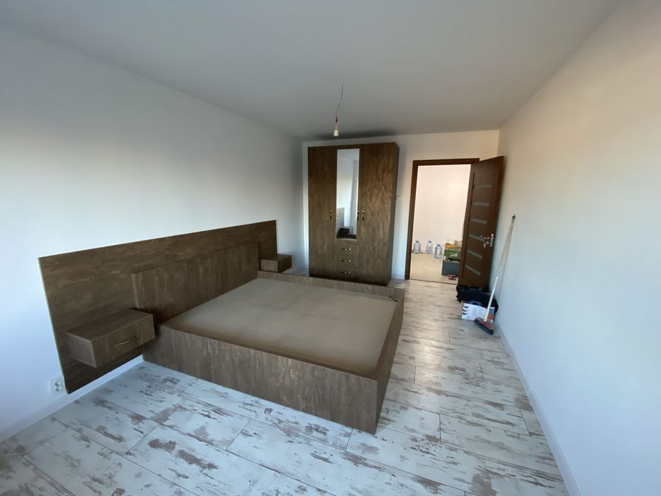 Inchiriez apartament pe bulevardul 1 Mai zona confecti